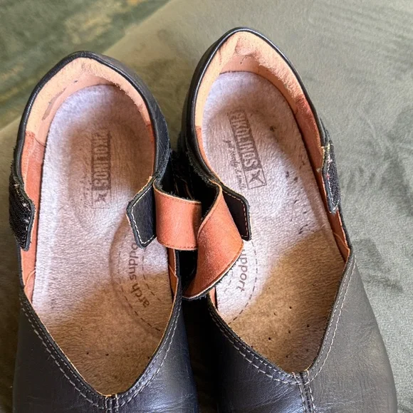 Pikolinos Granada Mary Jane, Black - Picture 7 of 14